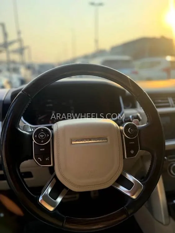Land Rover Range Rover Evoque 2014 for Sale in Sharjah Image-2
