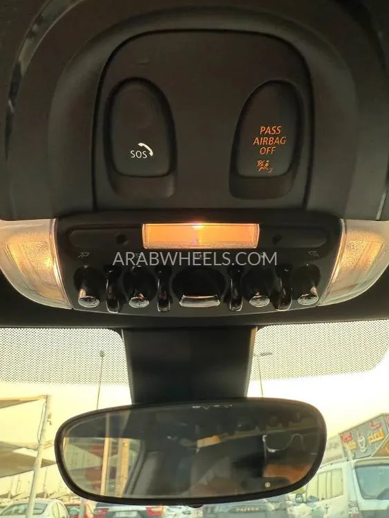 Mini Cooper 2022 for Sale in Sharjah Image-4