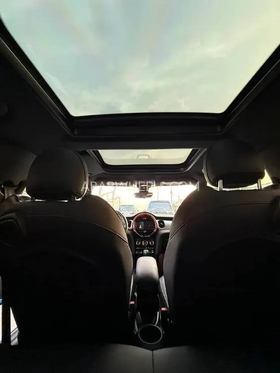 Mini Cooper 2022 for Sale in Sharjah Image-17