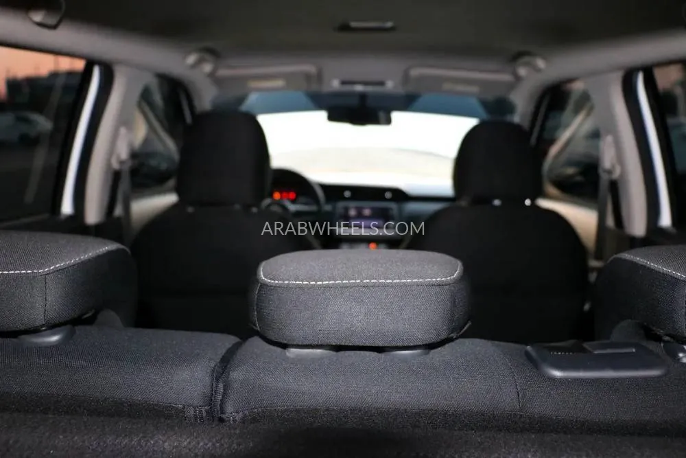 Nissan Kicks 2023 for Sale in Abu Dhabi Image-19