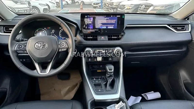 Toyota Rav4 2024 for Sale in Dubai Image-9