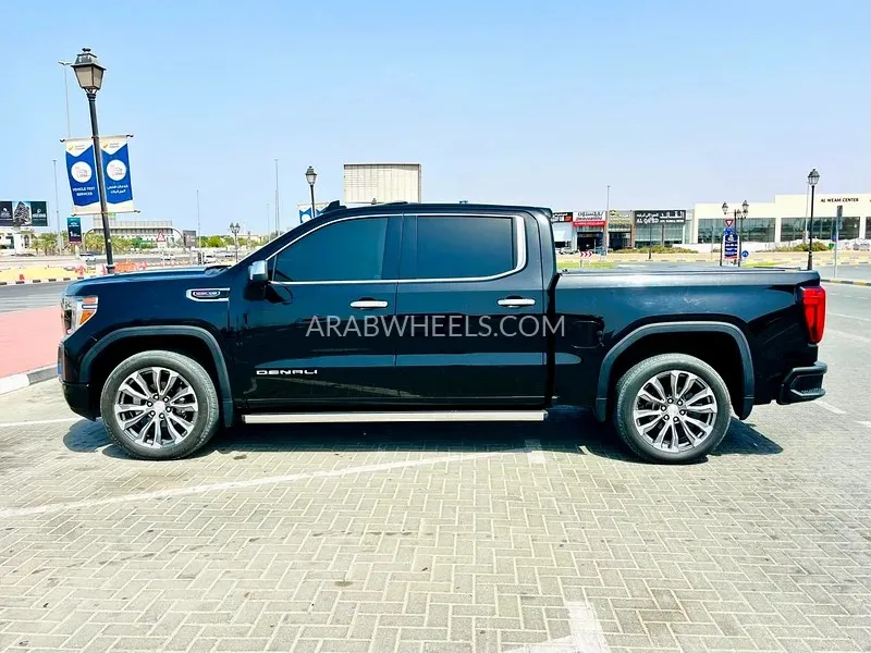 جي إم سي سييرا 2019 for Sale in الفجيرة Image-11