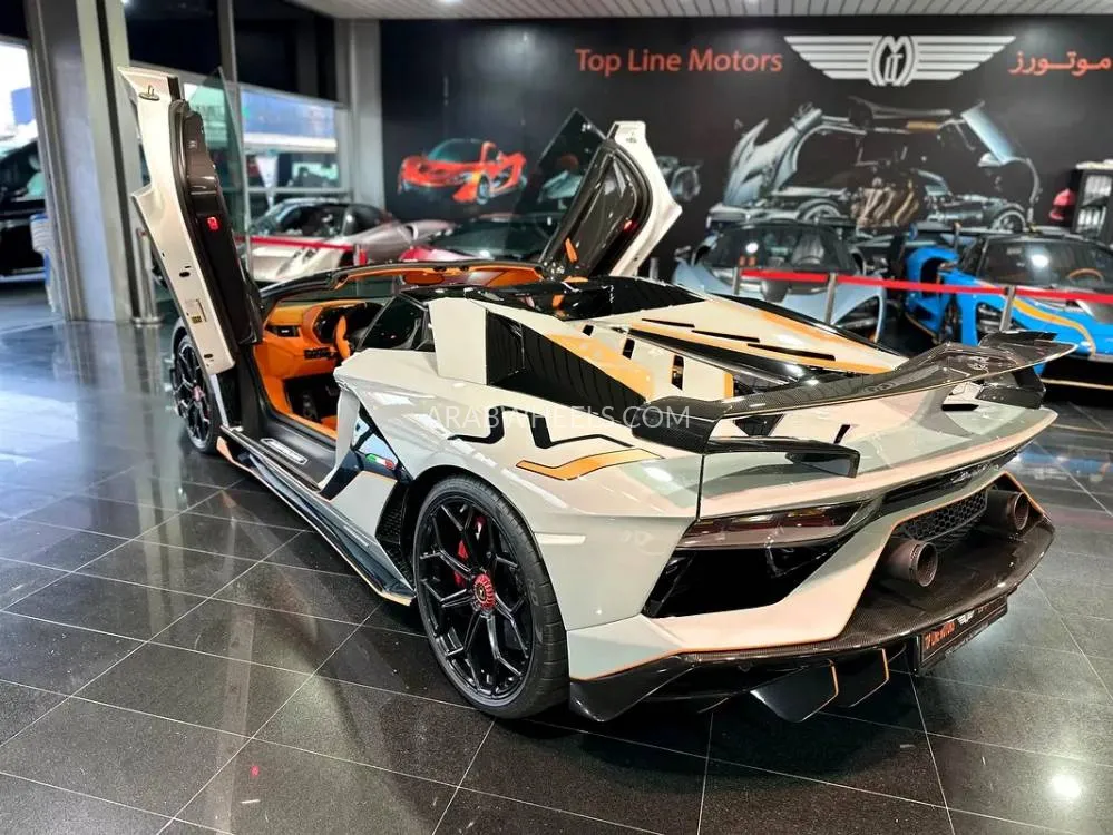 Lamborghini Aventador 2020 for Sale in Dubai Image-5
