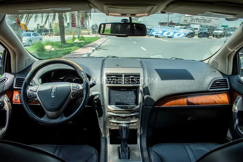 Lincoln MKX 2011 for Sale in Dubai Image-3