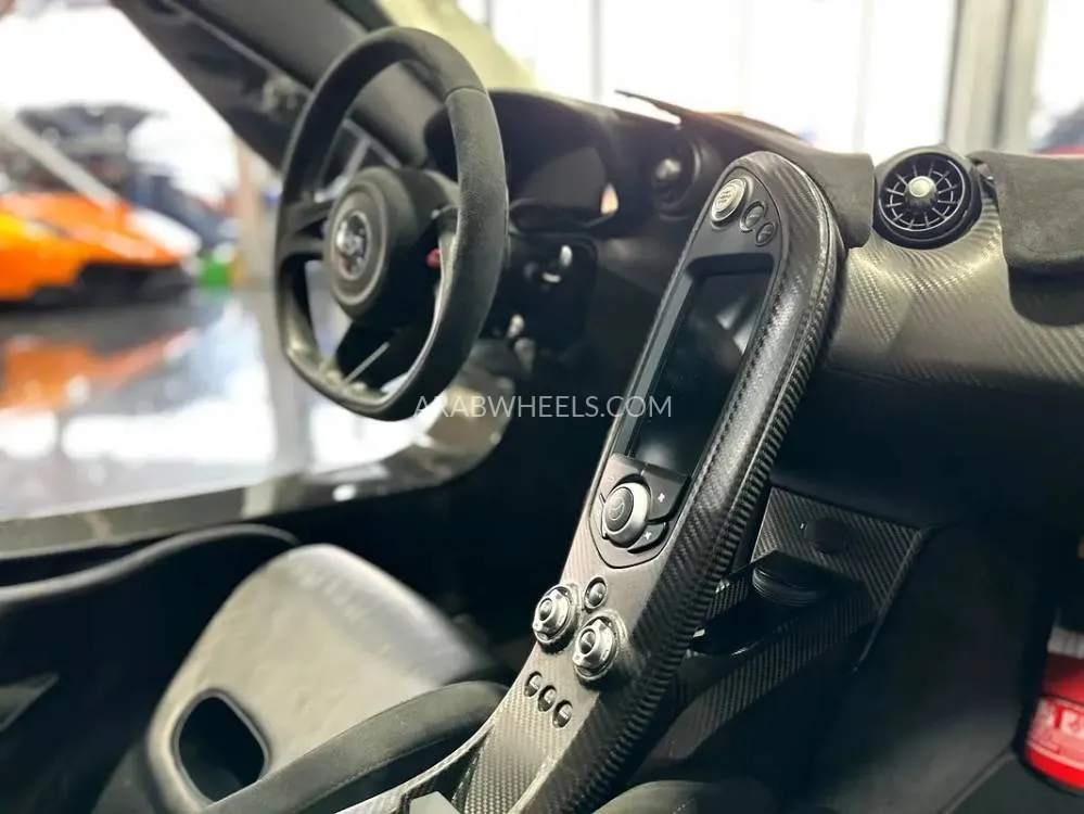 McLaren P1 2014 for Sale in Dubai Image-5