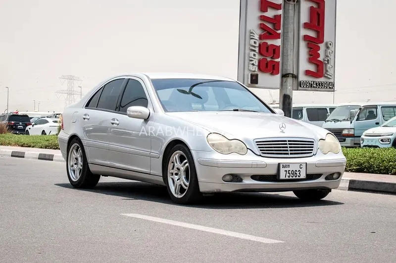 Mercedes Benz C Class 2001 for Sale in Dubai Image-4