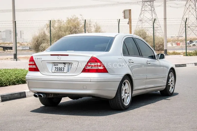 Mercedes Benz C Class 2001 for Sale in Dubai Image-14