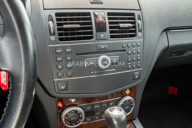 Mercedes Benz C Class 2008 for Sale in Dubai Image-13