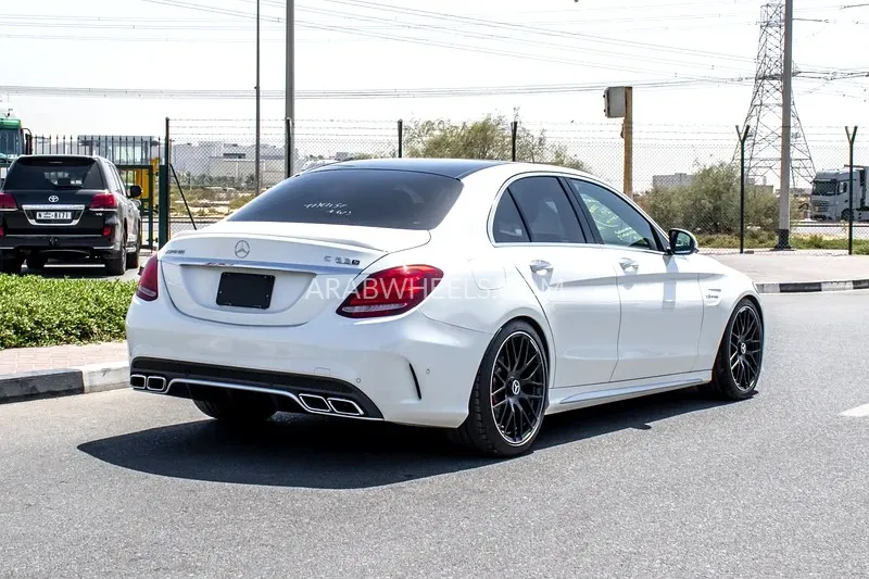 Mercedes Benz C Class 2016 for Sale in Dubai Image-9