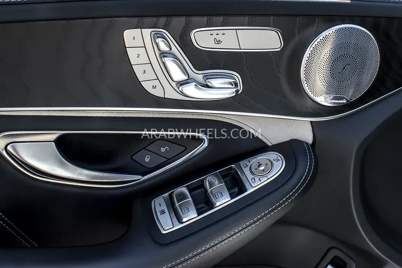 Mercedes Benz C Class 2016 for Sale in Dubai Image-20