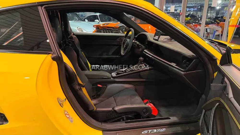 Porsche 911 2024 for Sale in Dubai Image-6