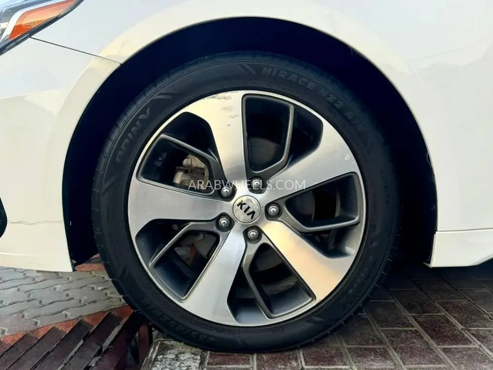 Kia Optima 2020 for Sale in Sharjah Image-11