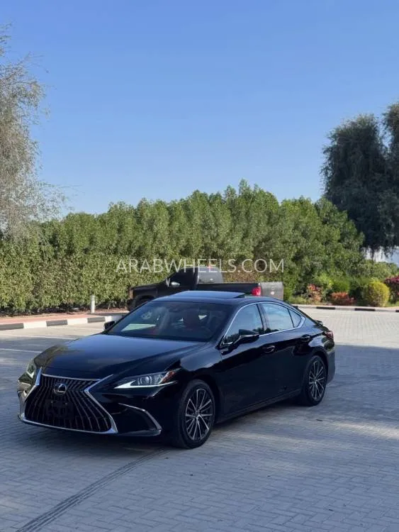 Lexus ES 2022 for Sale in Ras Al Khaimah Image-5