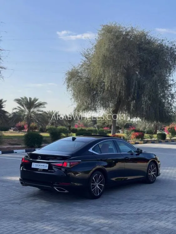 Lexus ES 2022 for Sale in Ras Al Khaimah Image-11