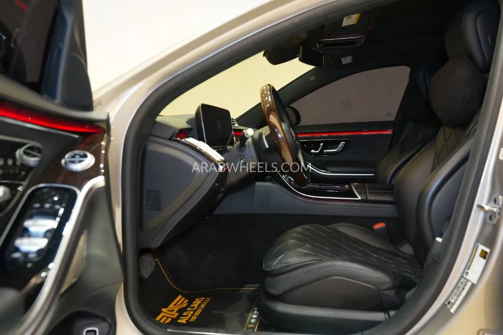 Mercedes Benz S Class 2021 for Sale in Dubai Image-3