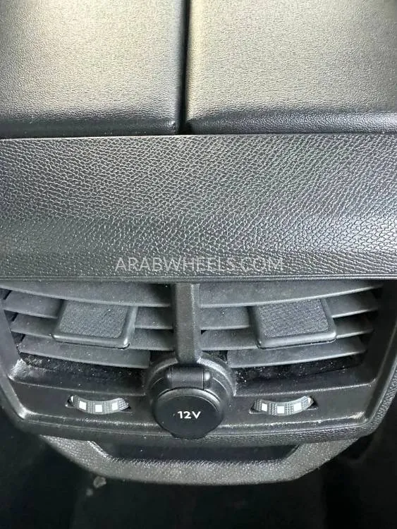 بيجو 3008 2023 for Sale in الشارقة Image-11