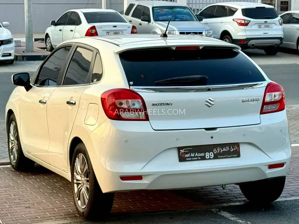 Suzuki Baleno 2019 for Sale in Sharjah Image-10