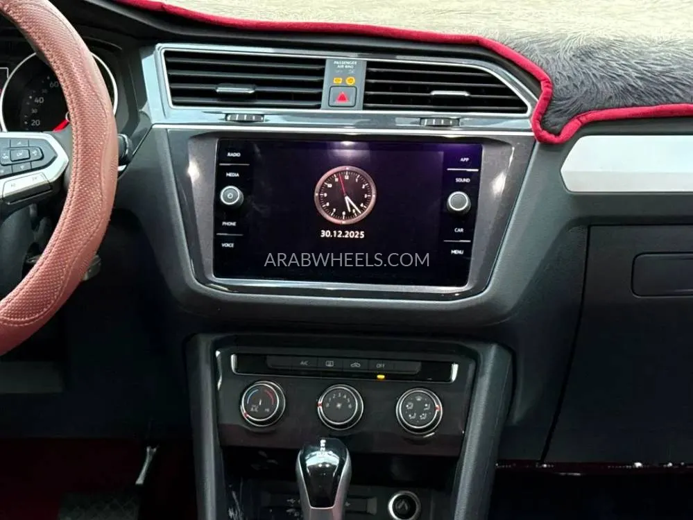 Volkswagen Tiguan 2023 for Sale in Sharjah Image-4