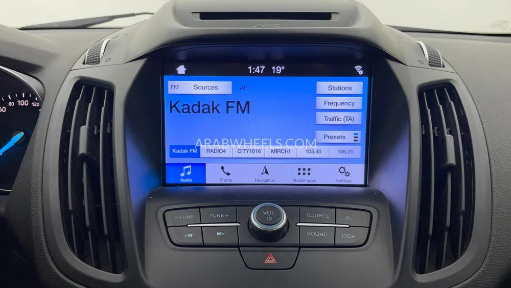 Ford Escape 2019 for Sale in Dubai Image-15