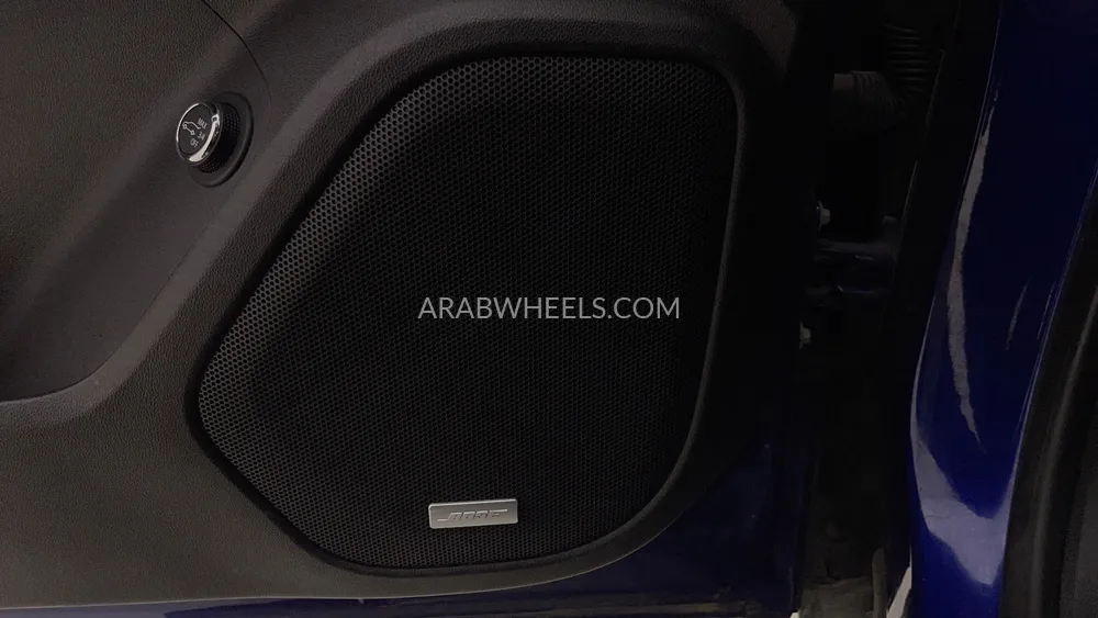 GMC Acadia 2023 for Sale in Dubai Image-23