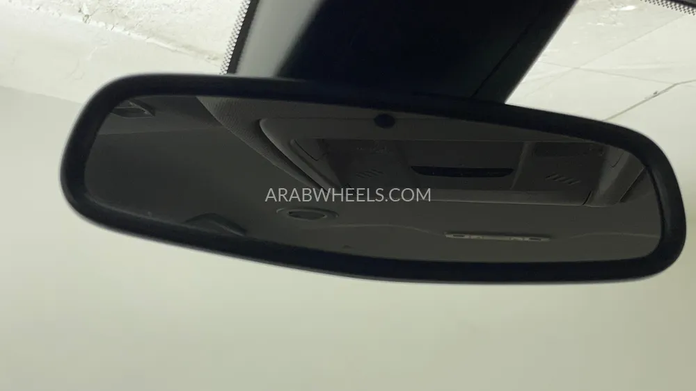 GMC Acadia 2023 for Sale in Dubai Image-39