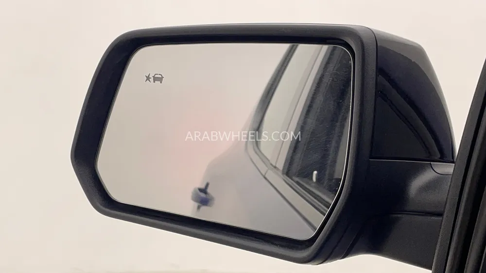 GMC Acadia 2023 for Sale in Dubai Image-51