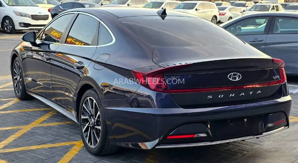 Hyundai Sonata 2022 for Sale in Ajman Image-3