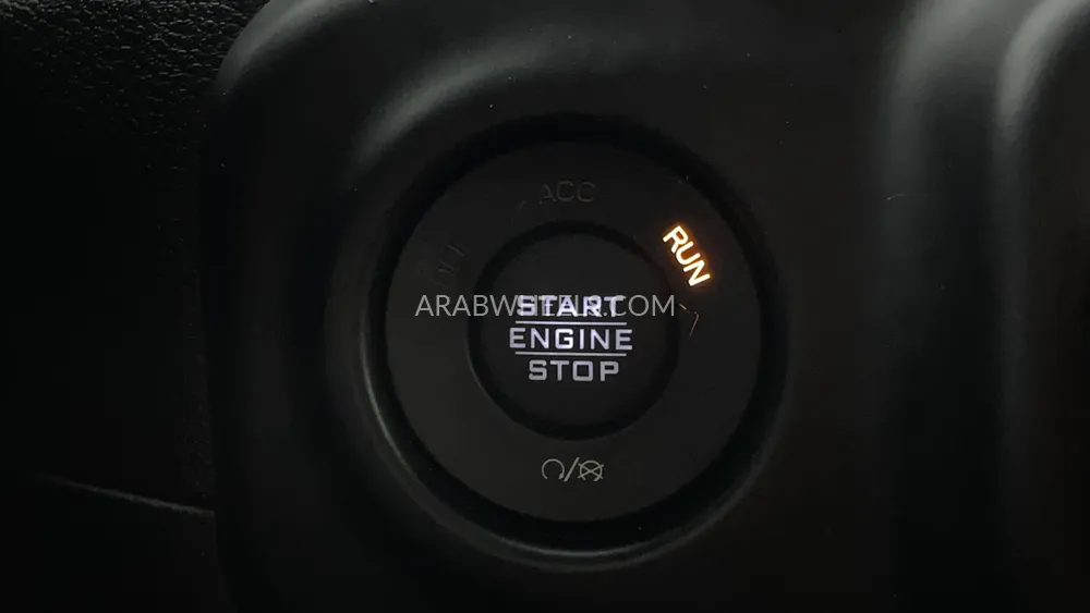 جيب رانجلر 2019 for Sale in دبي Image-21