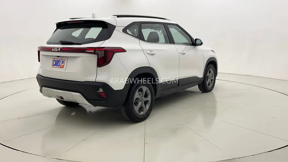 Kia Seltos 2024 for Sale in Dubai Image-3