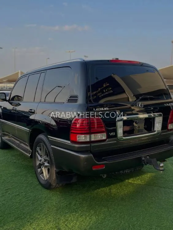 Lexus LX 2006 for Sale in Sharjah Image-10