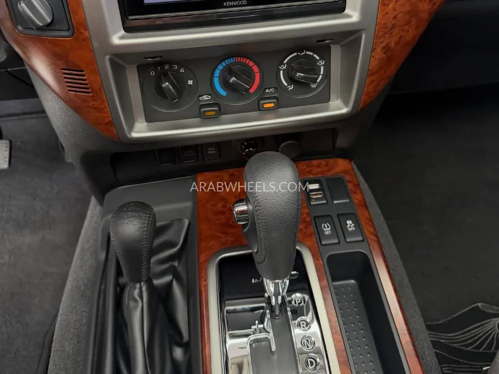 Nissan Patrol 2024 for Sale in Abu Dhabi Image-8