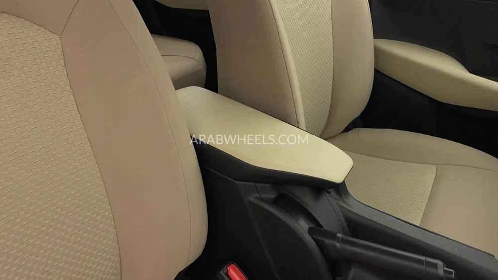 Toyota Yaris 2024 for Sale in Dubai Image-33