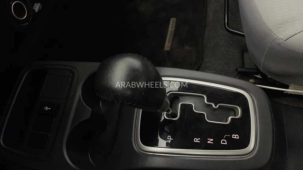 Mitsubishi Attrage 2022 for Sale in Dubai Image-16