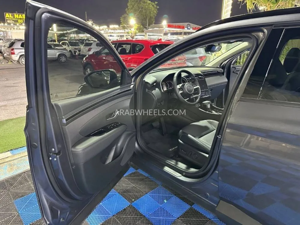 Hyundai Tucson 2023 for Sale in Ajman Image-18
