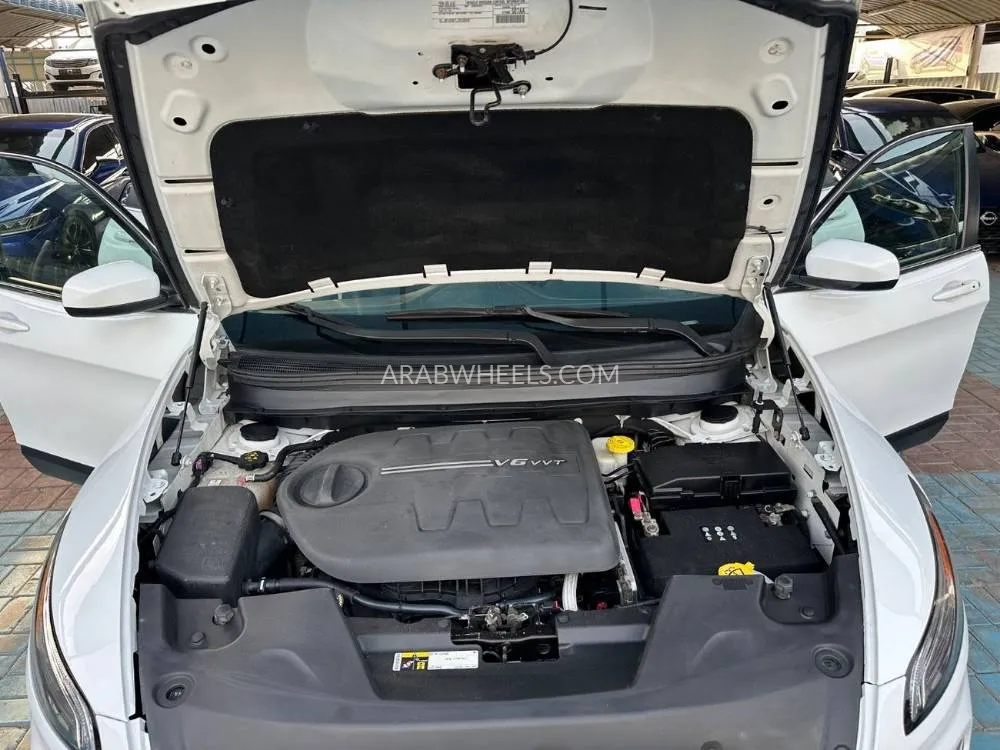 Jeep Cherokee 2016 for Sale in Ajman Image-6