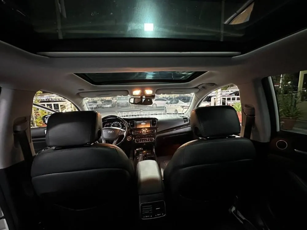 Kia Cadenza 2014 for Sale in Ajman Image-8