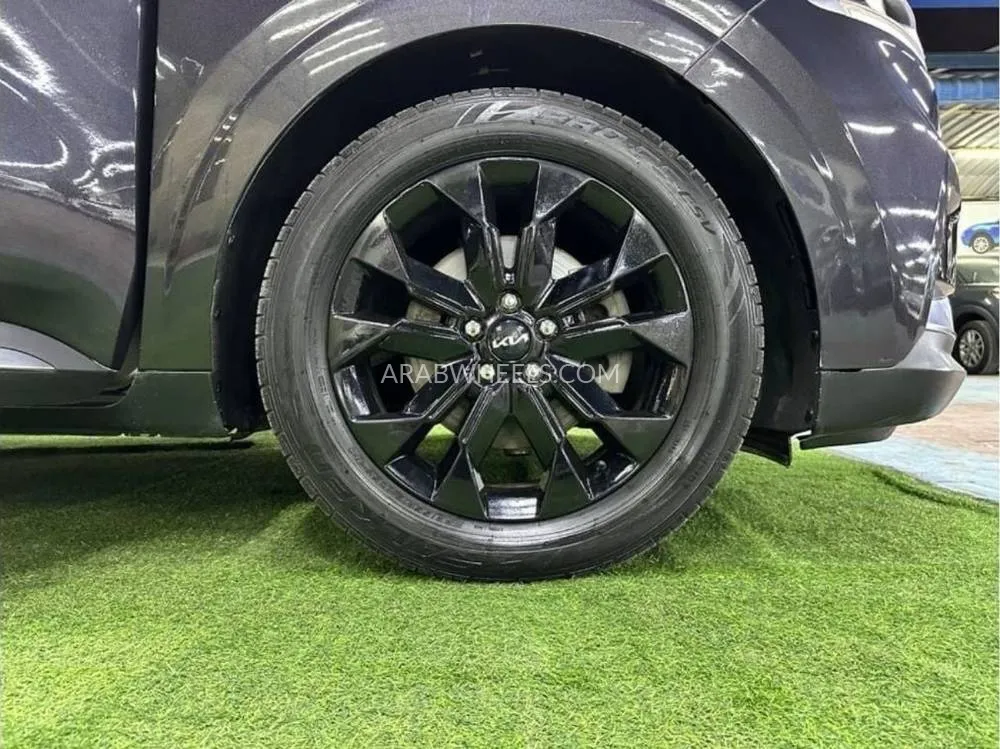 كيا كارنفال 2021 for Sale in عجمان Image-18