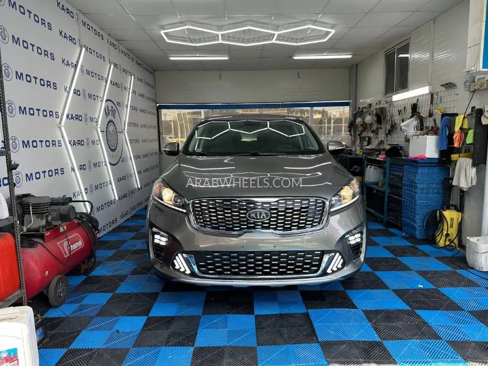 Kia Sorento 2019 for Sale in Ajman Image-2