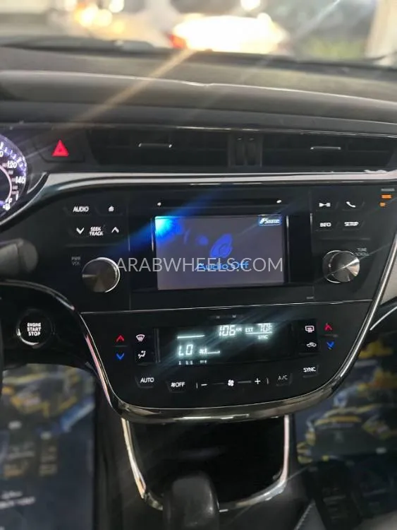 Toyota Avalon 2014 for Sale in Ajman Image-3