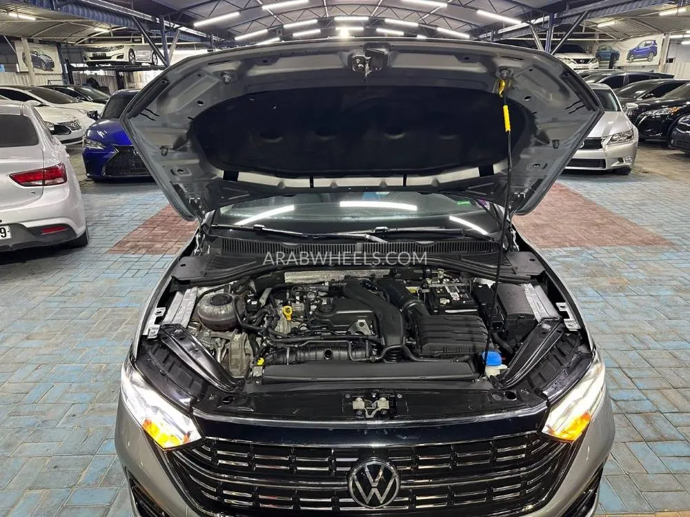Volkswagen Jetta 2023 for Sale in Ajman Image-6