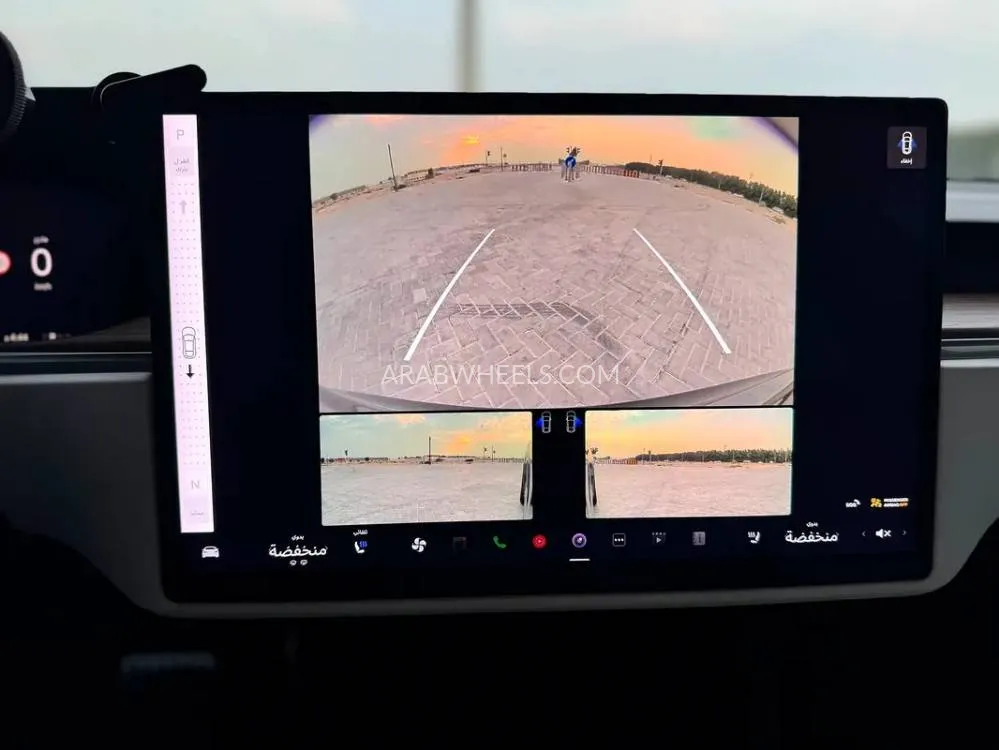 Tesla Model S 2023 for Sale in Sharjah Image-4