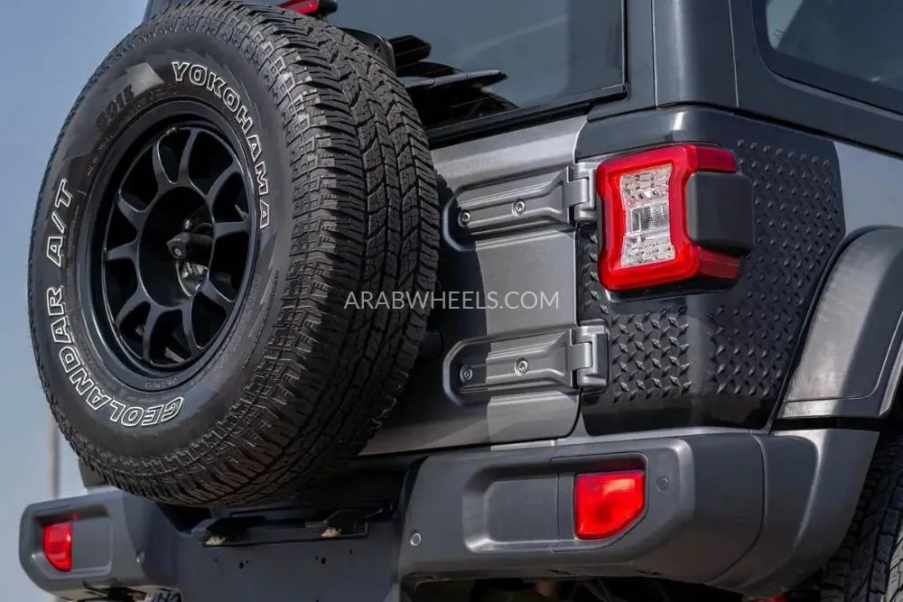 Jeep Wrangler 2019 for Sale in Dubai Image-7