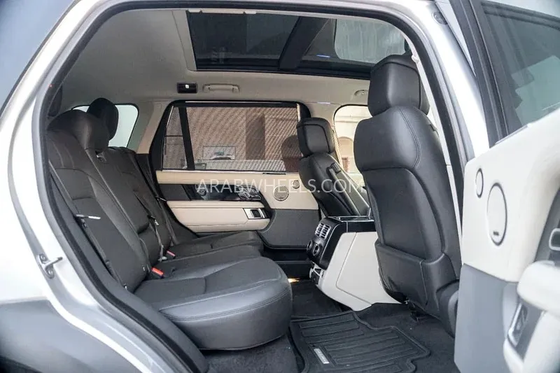 Land Rover Range Rover 2020 for Sale in Dubai Image-5