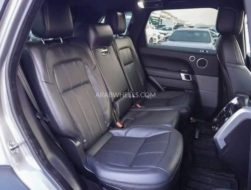 Land Rover Range Rover Sport 2020 for Sale in Dubai Image-6