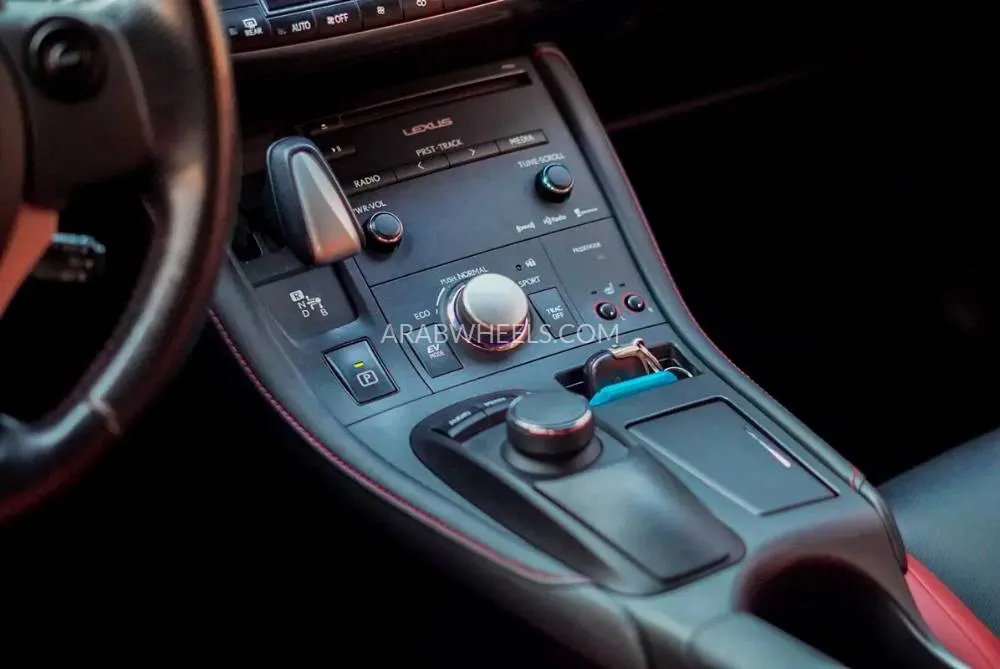 لكزس CT 2016 for Sale in دبي Image-15