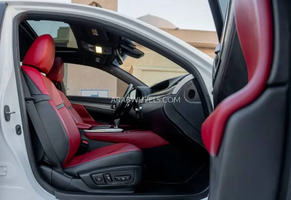 Lexus GS 2019 for Sale in Dubai Image-6