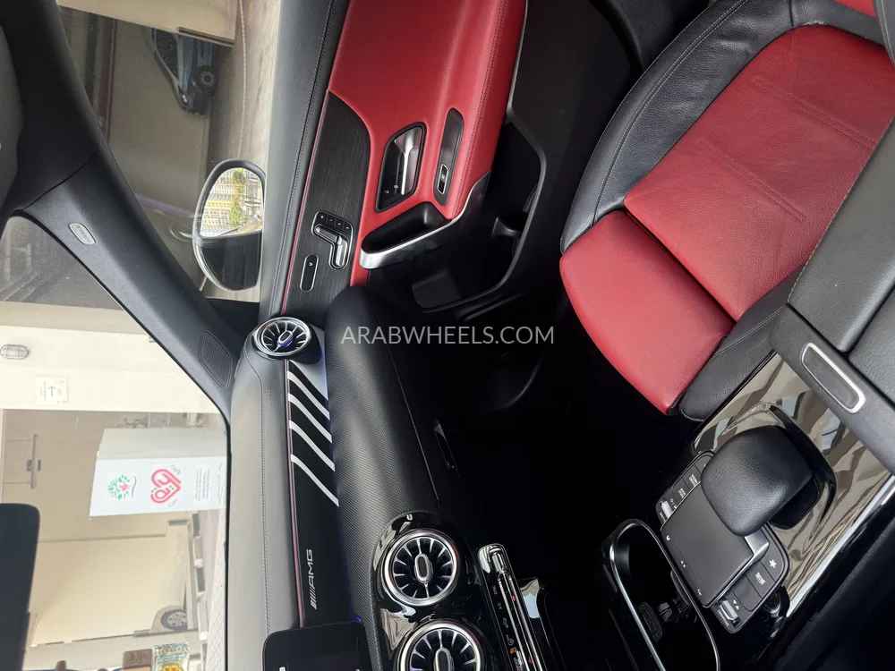 مرسيدس بنز CLA 2021 for Sale in دبي Image-2