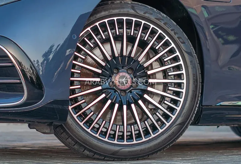 Mercedes Benz EQS 2023 for Sale in Dubai Image-10