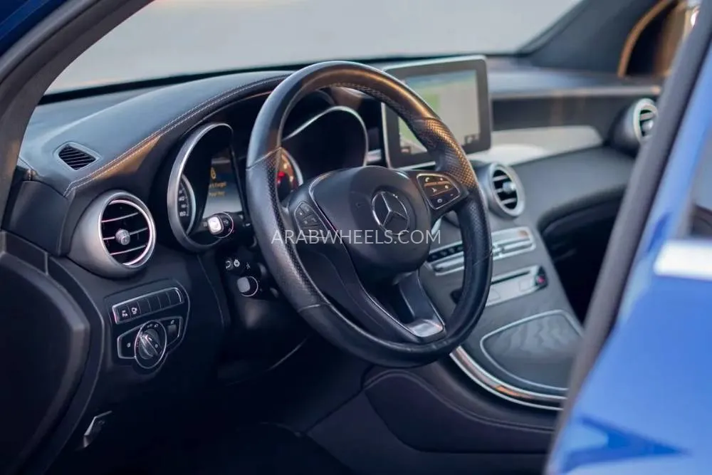 مرسيدس بنز GLC كلاس 2018 for Sale in دبي Image-4