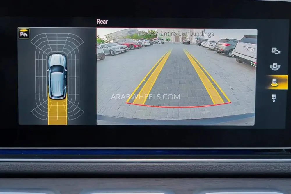 Mercedes Benz GLE Class 2020 for Sale in Dubai Image-6